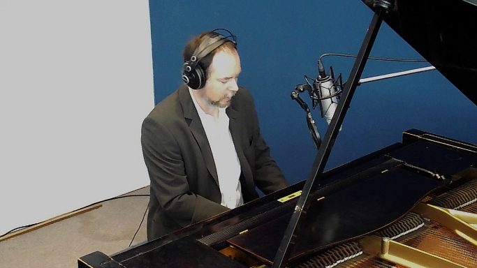 NeuMann Piano